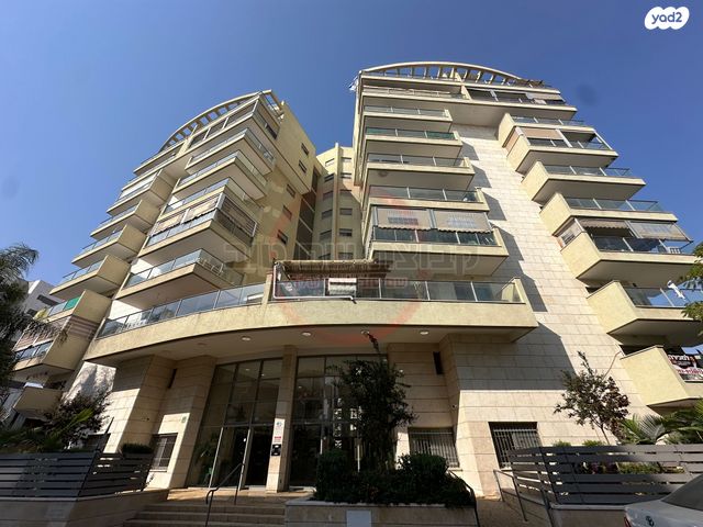 דירה, ארבע האמהות, רובע יזרעאל סביוני העמק, עפולה