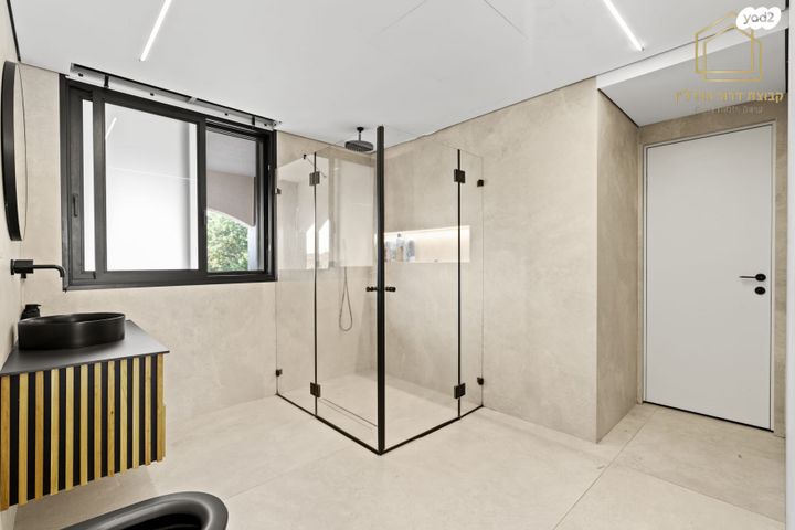 דו משפחתי, דיקלה, נווה דקלים, ראשון לציון