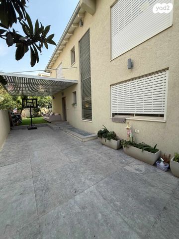 בית פרטי/ קוטג', כצנלסון, שבענה, אזור