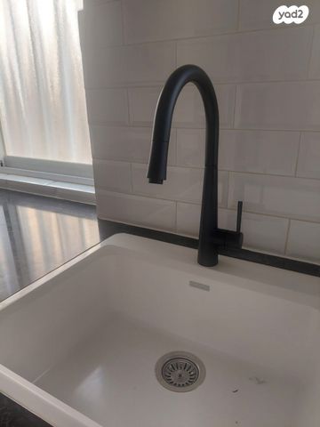 דירה, דניאל, לב העיר, בת ים