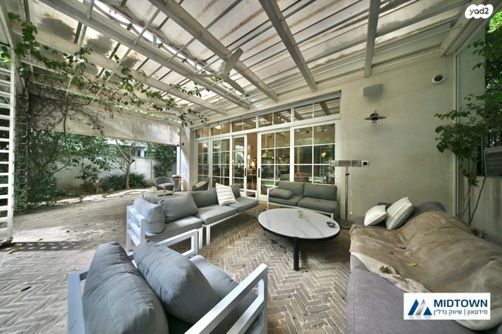 דו משפחתי, שמואל הנגיד, מורשה, רמת השרון