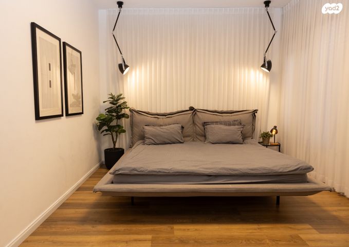 דו משפחתי, גדרה