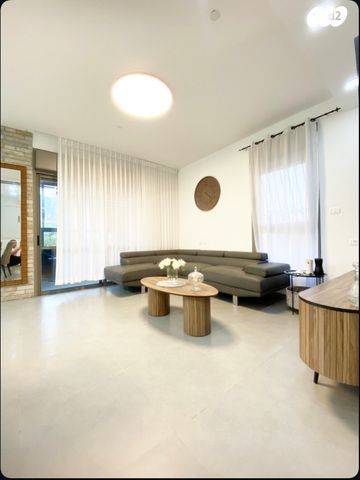 דירה, שדרות עמק יזרעאל, שקמים ואגמים, אשקלון