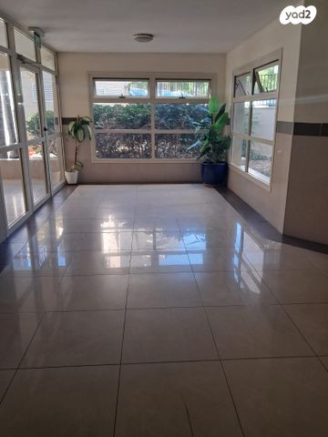 דירת גן, נווה גנים, נווה פז, חיפה