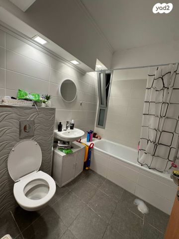 דירה, המחנה הצבאי, קרית מלאכי