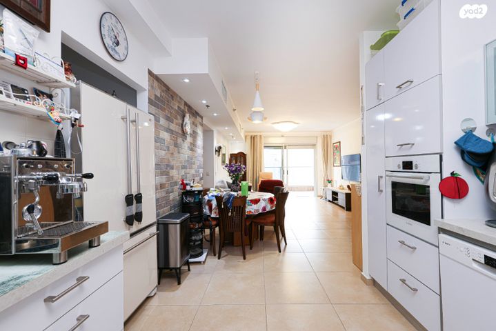 דירה, אלונים 26, נתניה