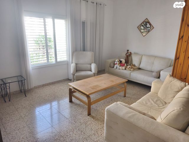 הרב קירשטיין 