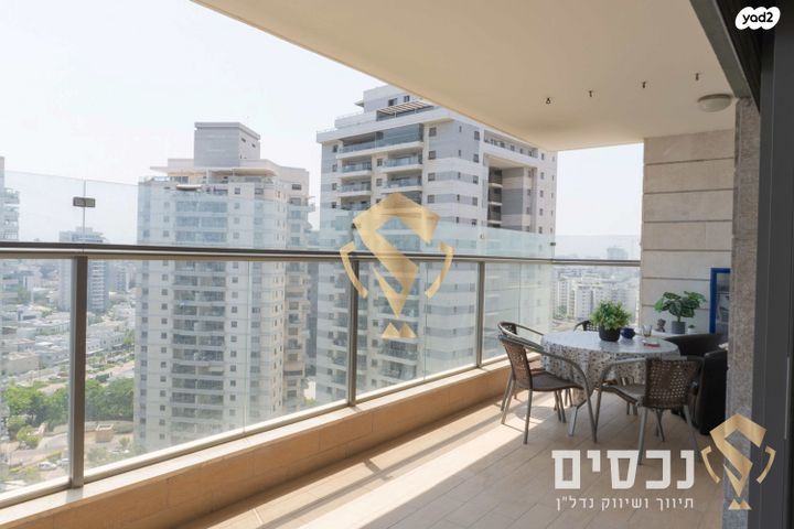 דירה, משה שמיר 5, נווה גן, פתח תקווה