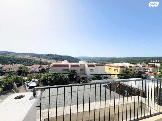 דירת גן, לוטוס, אילנות, מעלות תרשיחא