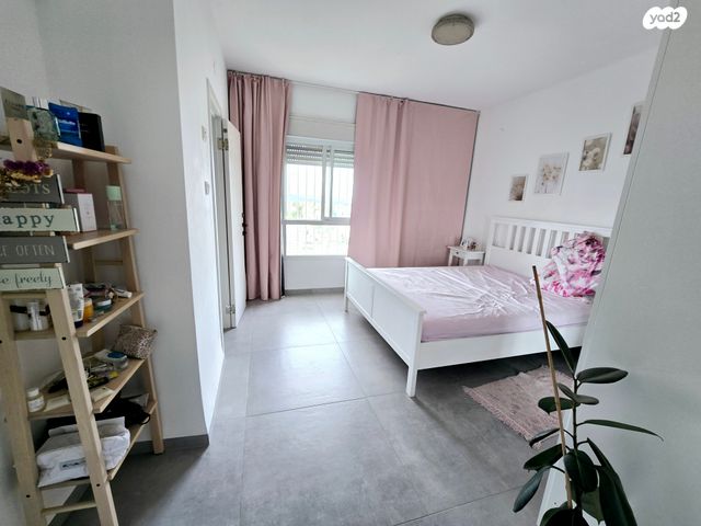 גג/ פנטהאוז, שער הגיא 57, רמת רבין, כרמיאל