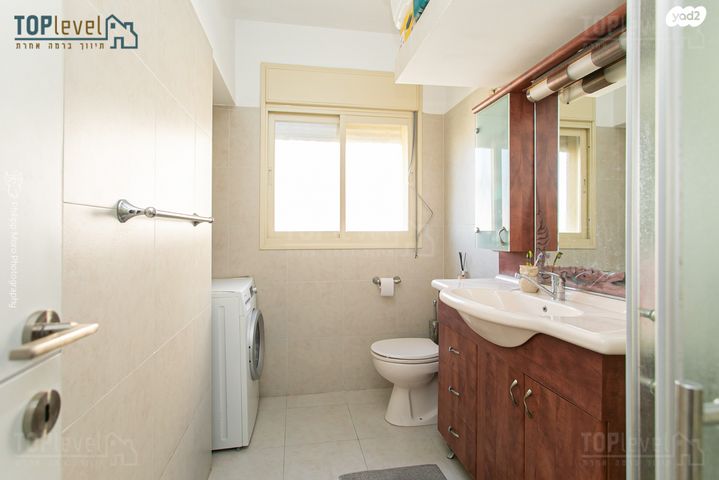 דירה, בת חן 56, רמת חן, חיפה