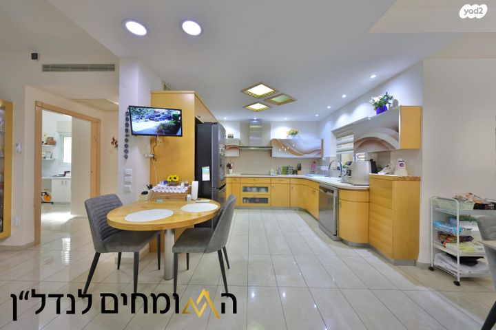 דו משפחתי, משה שרת, קרית חיים מזרחית, חיפה