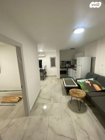 גיורא יוספטל 