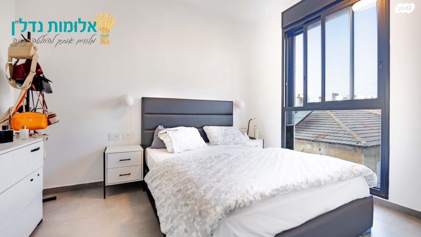 דירה, הרא"ה 240, אזור הבילויים, רמת גן