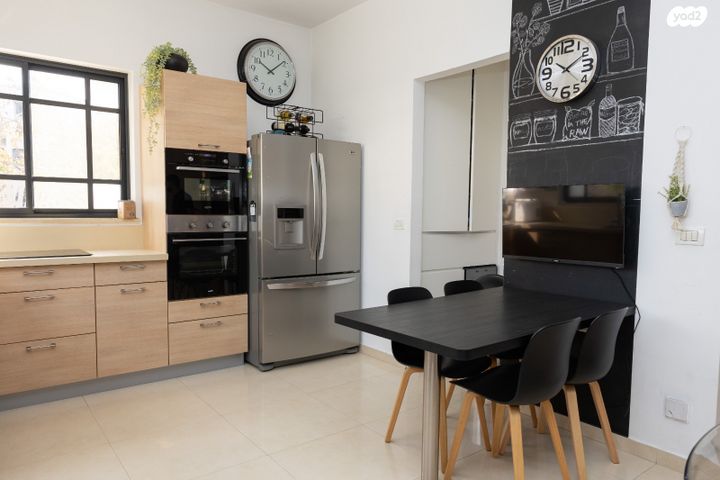 דו משפחתי, גדרה