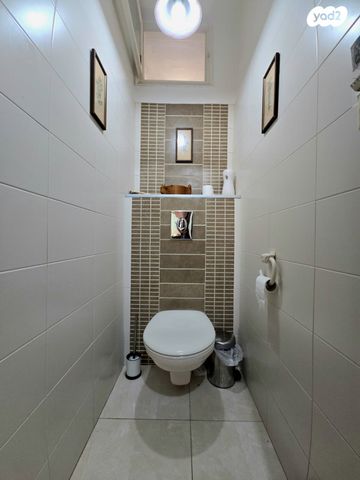 גג/ פנטהאוז, רעננה