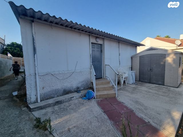 דו משפחתי, היסמין, אליכין, אליכין