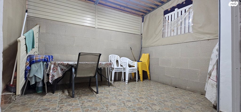 דירת גן, החלוץ, טרומפלדור, נהריה