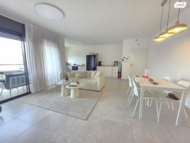 דירה, דרך הים, עיר היין, אשקלון