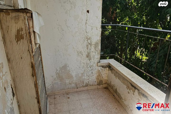 דירה, אליהו קראוזה, אגרובנק, חולון