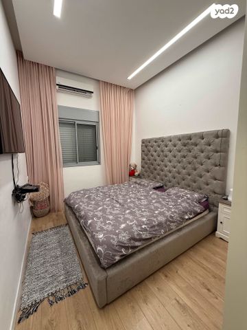 גג/ פנטהאוז, מקס נורדאו, רובע א', אשדוד