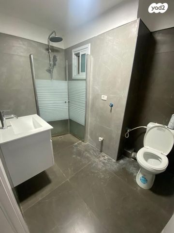 דירה, גיורא יוספטל, שכונה ד', באר שבע