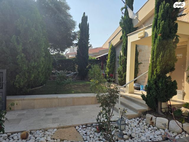 בית פרטי/ קוטג', רגבה