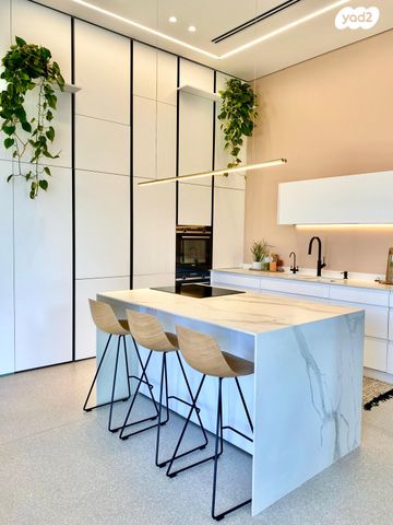 דו משפחתי, אלכסנדרוני, רמת חן, רמת גן