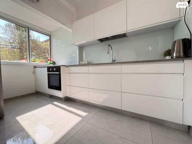 דירה, המעגל, שכונת חשמונאים, מרכז העיר א, רמת גן