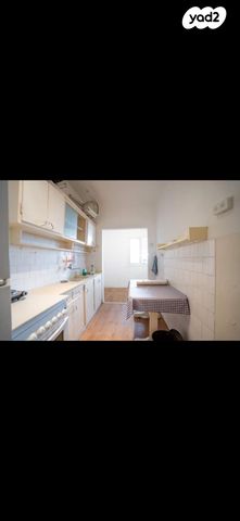 דירה, דרך בן גוריון, פועלי הרכבת, גבעתיים