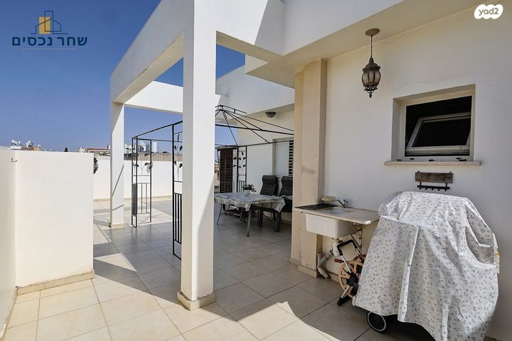 דופלקס, ראשונים, כפר סבא