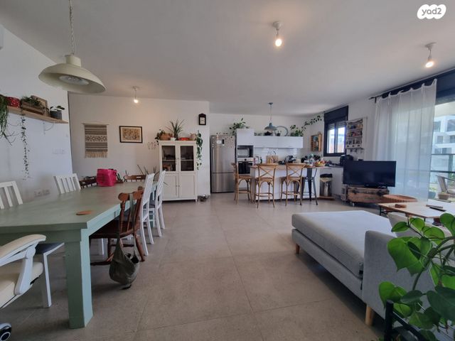 דירה, מור 1, אור ים, אור עקיבא