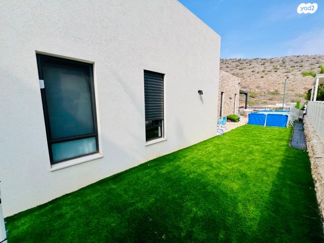 בית פרטי/ קוטג', רימון, שורשים, שורשים