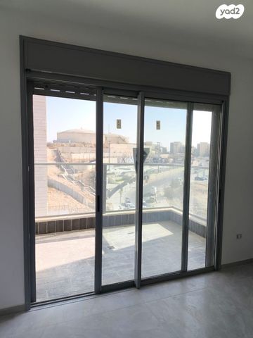 דירה, ממשית, דימונה