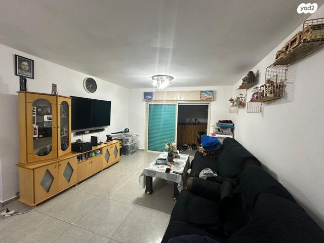 דירה, שלמה לוי, רובע י', אשדוד