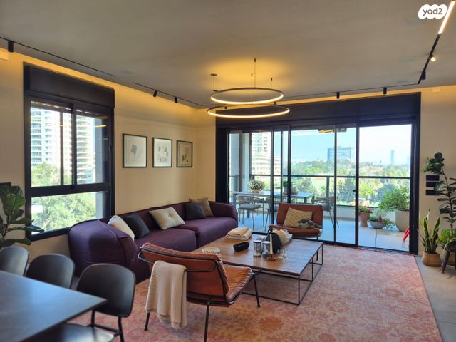 בילויה מעוז 