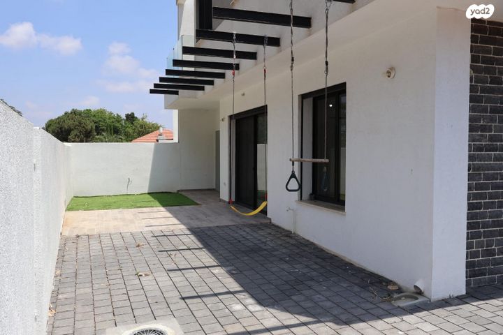 בית פרטי/ קוטג', הגאון, עמידר, פרדס חנה כרכור