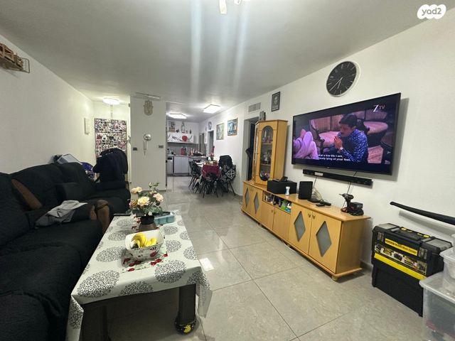 דירה, שלמה לוי, רובע י', אשדוד