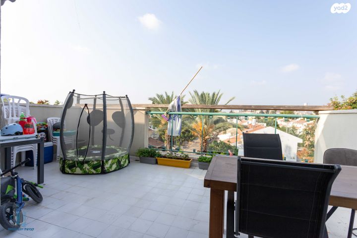 גג/ פנטהאוז, סביוני הפארק, נס ציונה