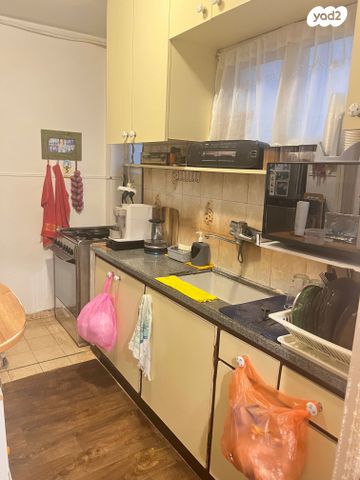 דירה, הבשן, הרצליה