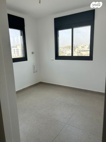 דירה, רמת גן