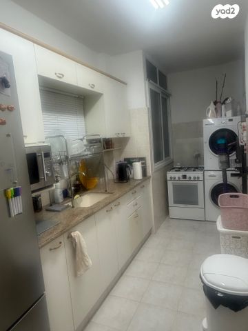 דירה, פנקס 24, לב העיר, בת ים