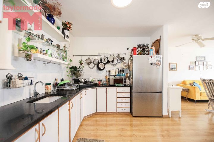 דירה, סמטת המושב, מרכז כרכור, פרדס חנה כרכור