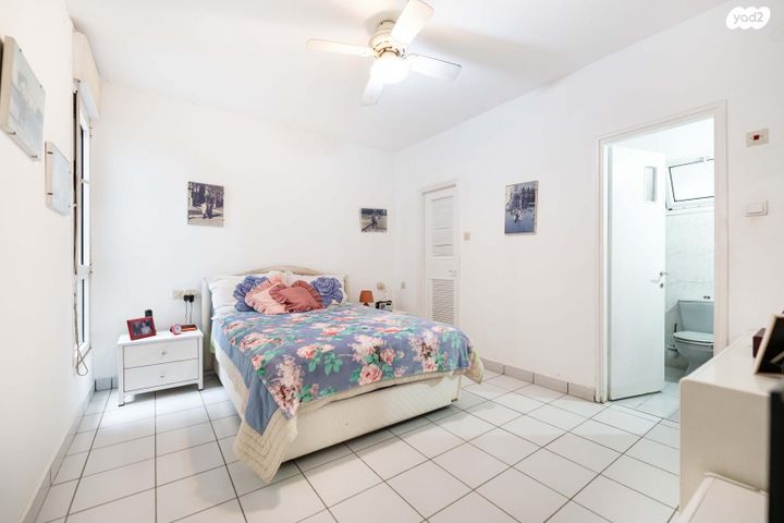 דירת גן, גני תקווה