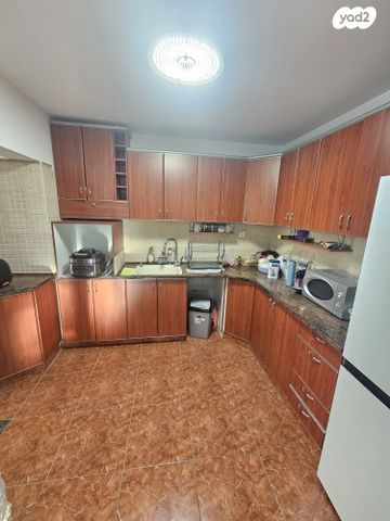 דירה, מאיר גרוסמן, נווה זאב, נאות אילן, באר שבע