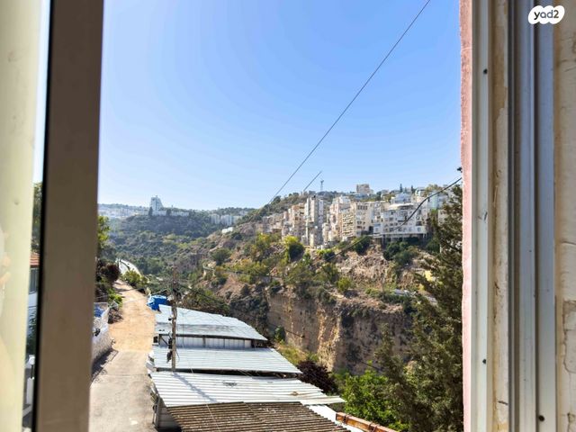 דירה, גוש עציון, חיפה