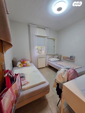 דירה, גבעת זאב