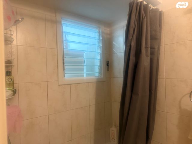 דירה, פנקס 24, לב העיר, בת ים