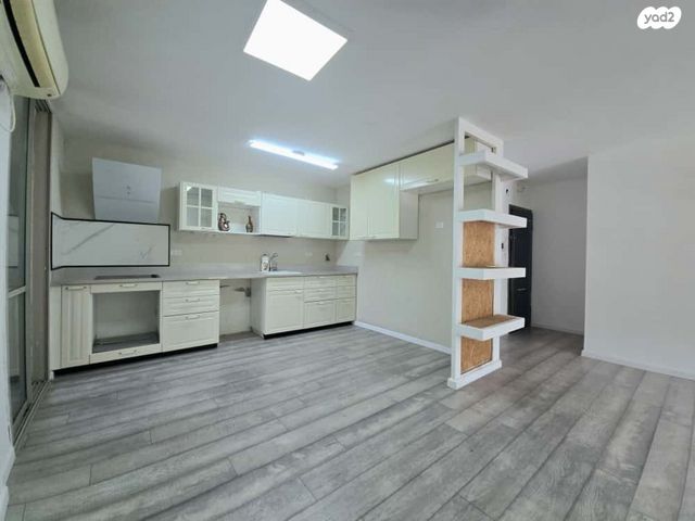 דירה, קרית ויצמן, רעננה