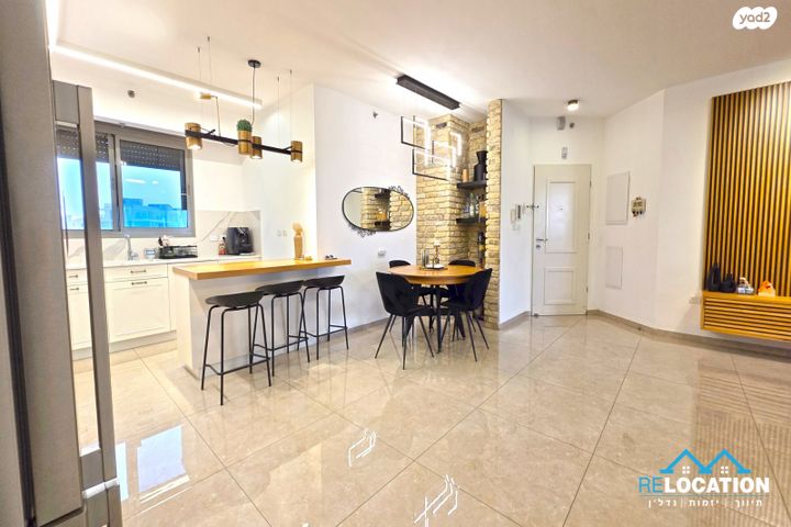 דירה, משכנות האומנים, קרית מוצקין